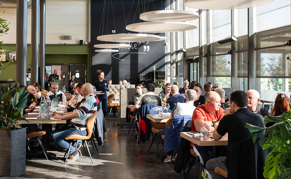 Carré Pétanque Obut le restaurant pour vos repas de groupe